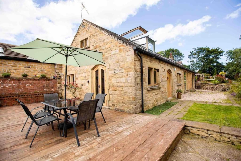 Four Bed Barn Conversion Junction 37 38 M1 บาร์นสลีย์ ภายนอก รูปภาพ